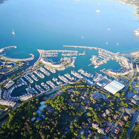 Entre Le Port Et La Plage, Golfe De Saint Tropez Cogolin Bagian luar foto