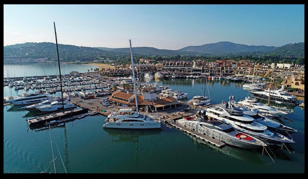Entre Le Port Et La Plage, Golfe De Saint Tropez Cogolin Bagian luar foto