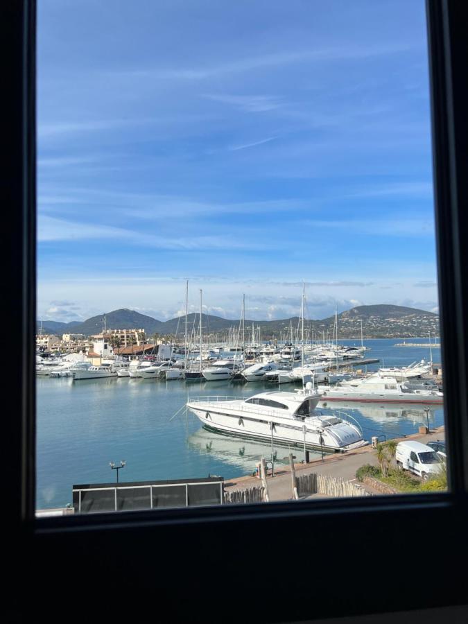 Entre Le Port Et La Plage, Golfe De Saint Tropez Cogolin Bagian luar foto